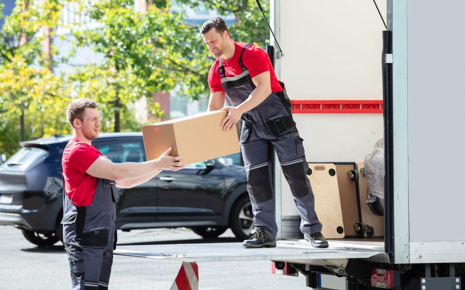 Best Movers and Packers in Dubai